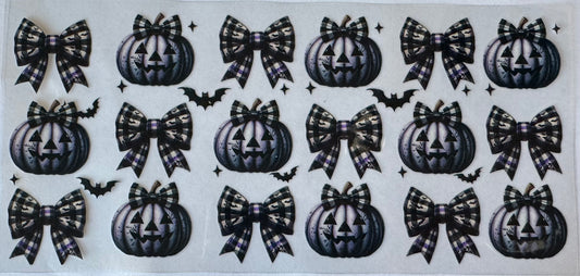 Purple pumpkins & bows